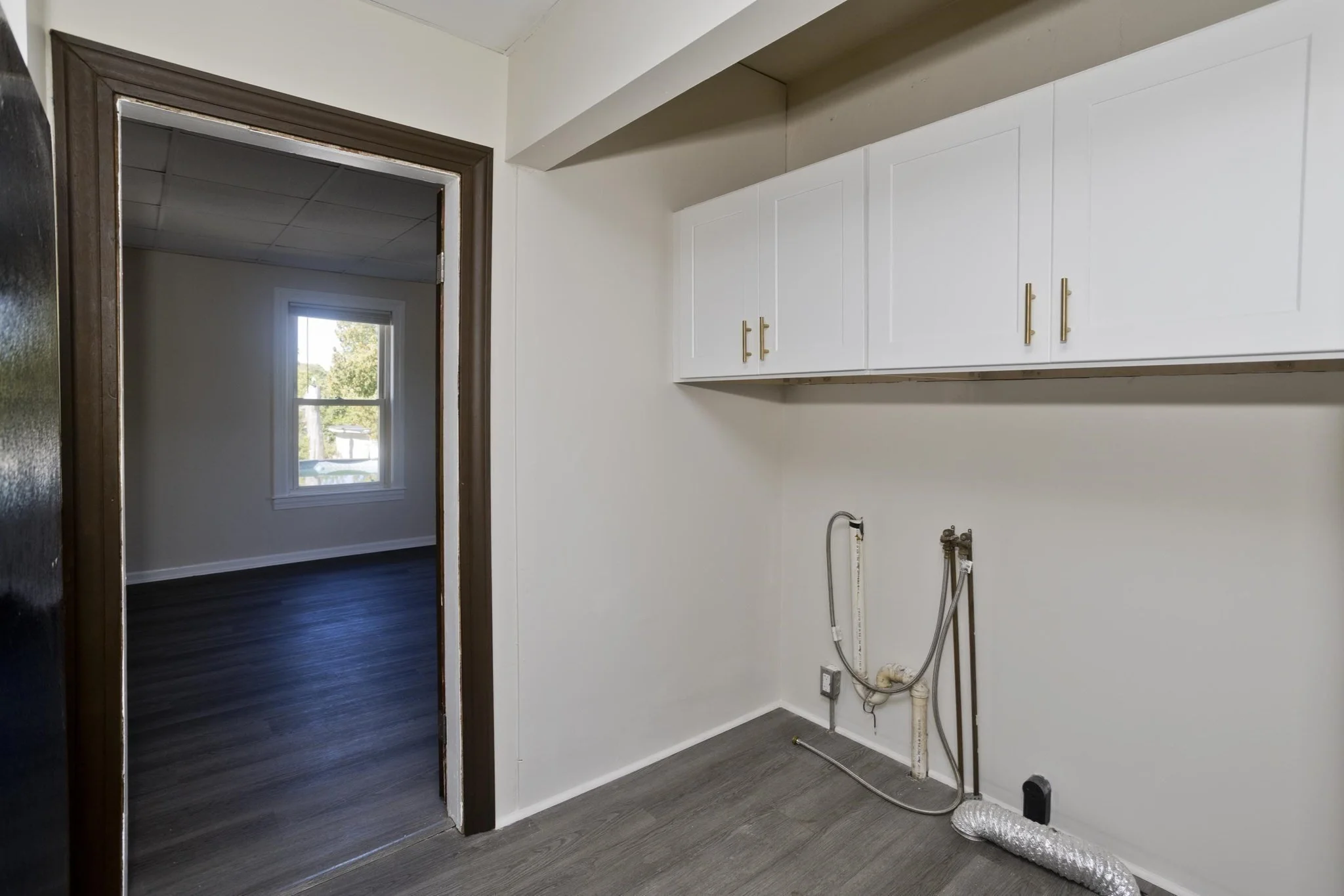 3 bed, 1 bath apartment for rent at 33 Balis St Unit 2, Springfield — photo 6 of 10