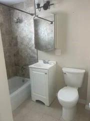 2 bed, 1 bath apartment for rent at 33 Barr St Unit 1, Salem — photo 7 of 11