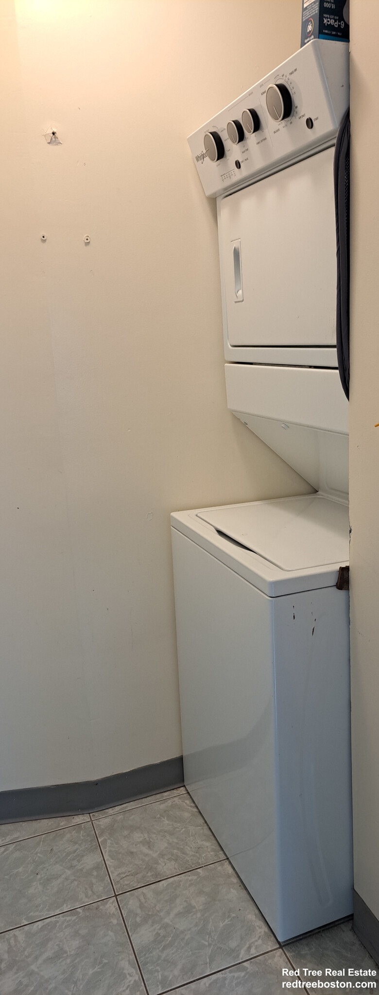 3 bed, 2 bath apartment for rent at 33 Beaconsfield Rd Unit 2nd Floor, Aspinwall Hill — photo 7 of 18
