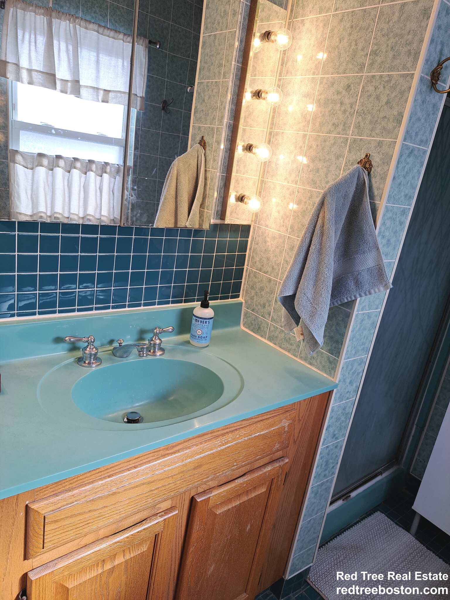 3 bed, 2 bath apartment for rent at 33 Beaconsfield Rd Unit 2nd Floor, Aspinwall Hill — photo 16 of 18