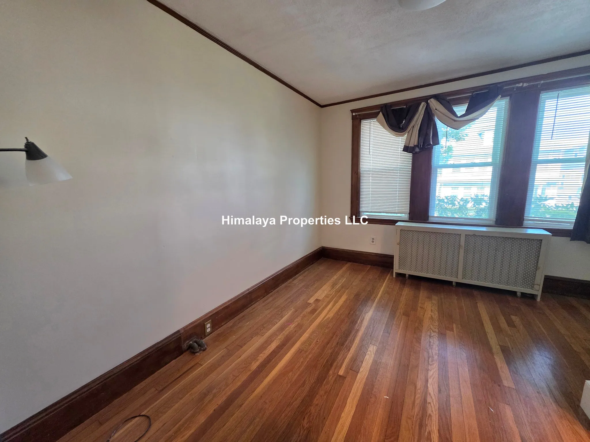 3 bed, 2 bath apartment for rent at 33 Blenford Rd Unit 1, Brighton — photo 4 of 8