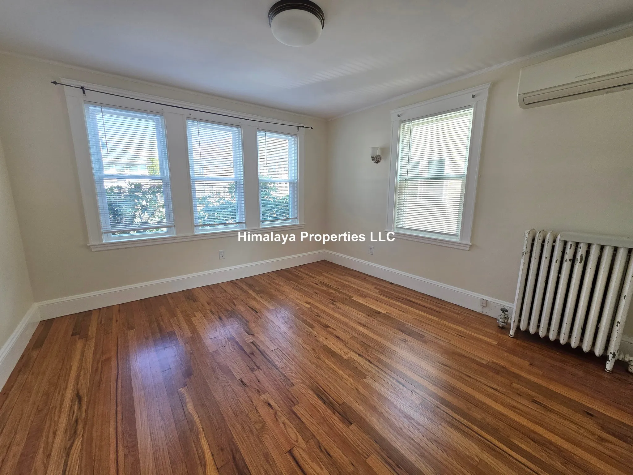 3 bed, 2 bath apartment for rent at 33 Blenford Rd Unit 1, Brighton — photo 3 of 8