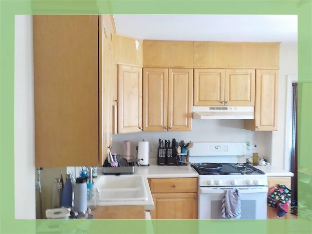 2 bed, 1 bath apartment for rent at 33 Boylston St Unit 2, East Watertown — photo 14 of 26