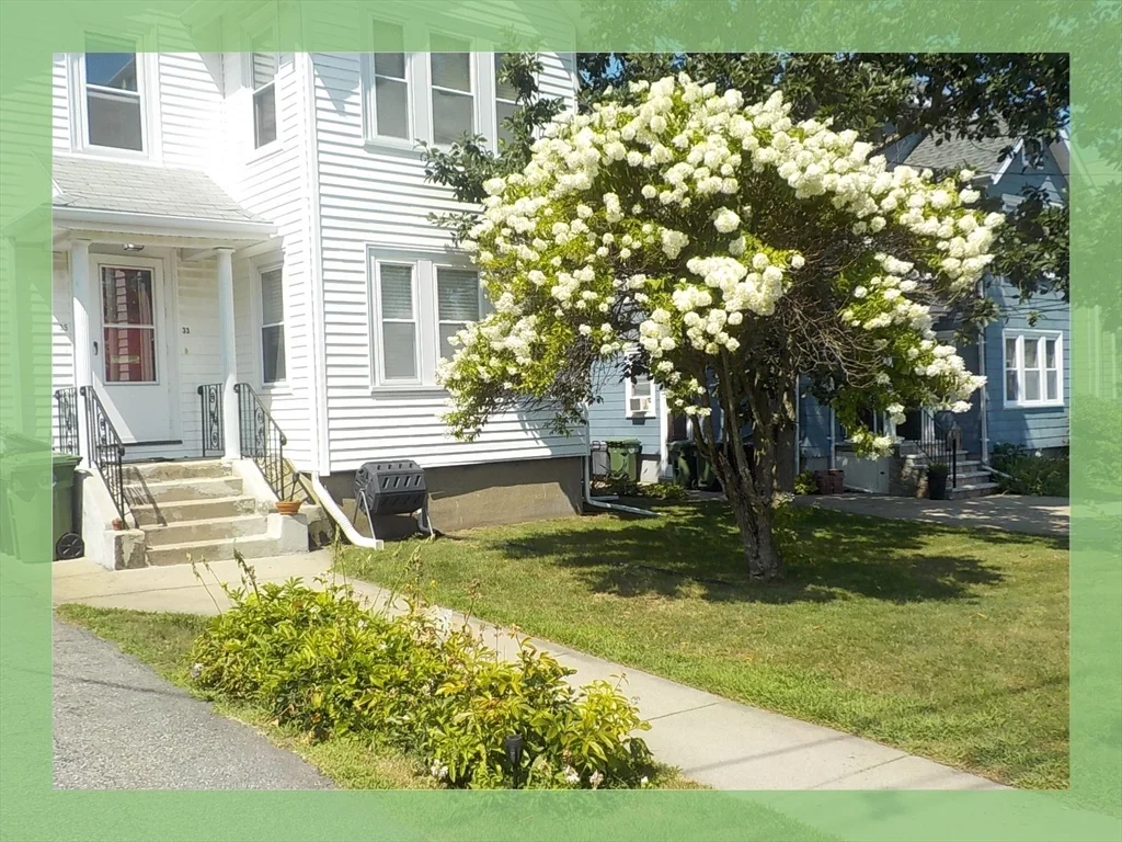 2 bed, 1 bath apartment for rent at 33 Boylston St Unit 2, East Watertown — photo 3 of 26