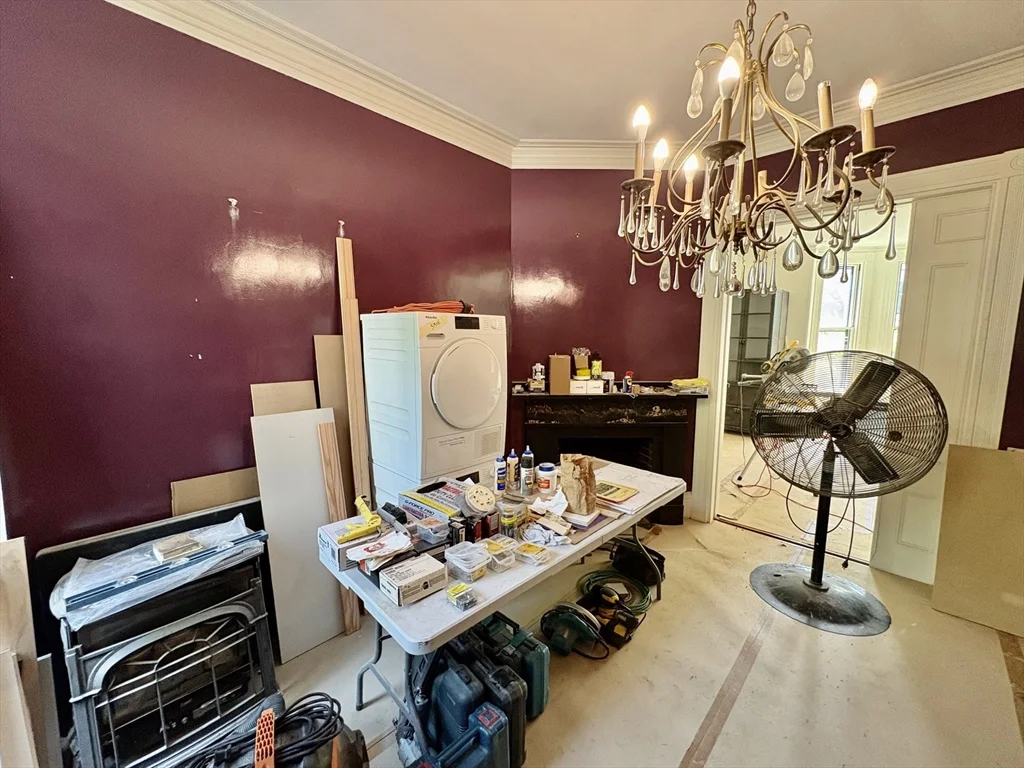 5 bed, 3 bath apartment for rent at 33 Brewster Unit 33, West Cambridge — photo 3 of 16