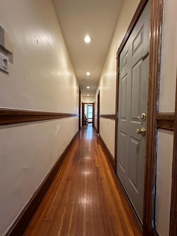 4 bed, 2 bath apartment for rent at 33 Calumet St Unit 2, Mission Hill — photo 8 of 14