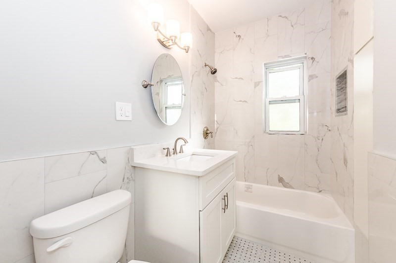 2 bed, 2 bath apartment for rent at 33 Central Unit 1, Spring Hill — photo 9 of 12
