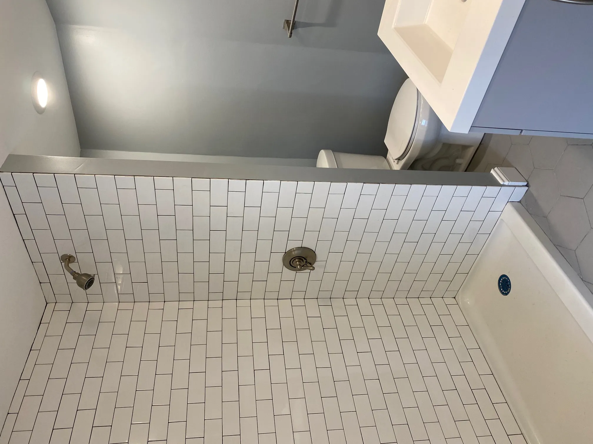2 bed, 1 bath apartment for rent at 33 Chelsea St Unit 33-3, East Boston — photo 17 of 18