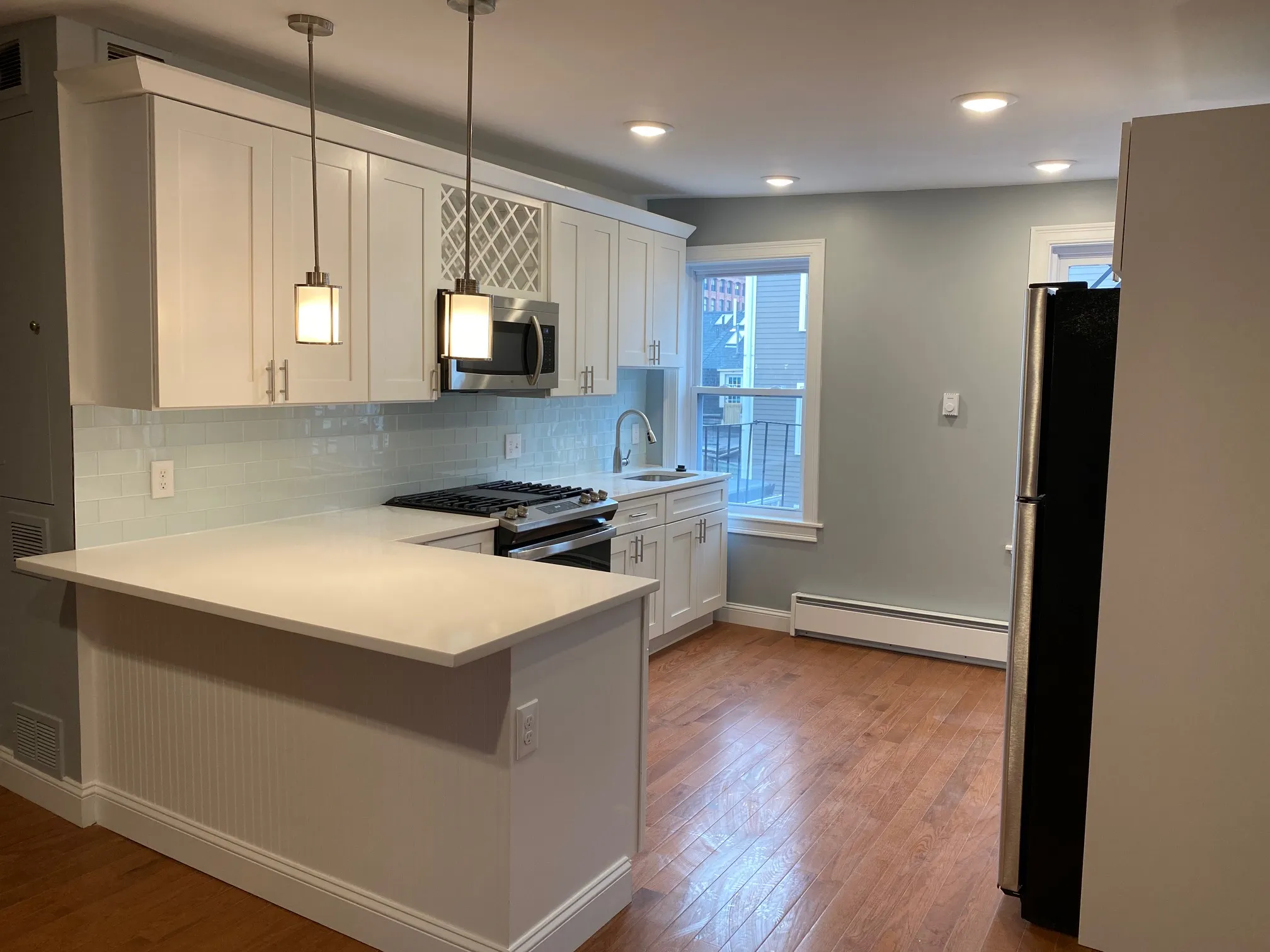2 bed, 1 bath apartment for rent at 33 Chelsea St Unit 3W, East Boston — photo 5 of 18