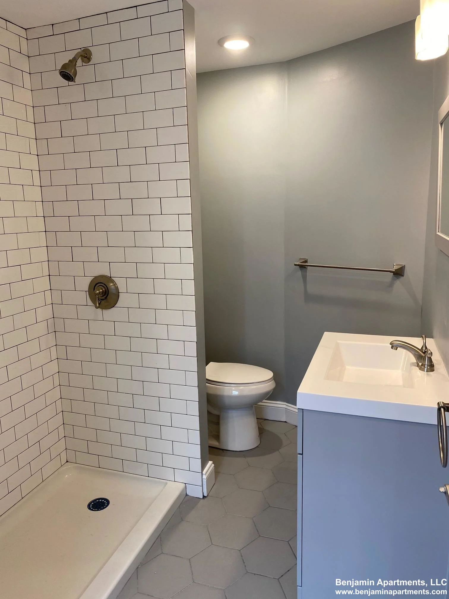 2 bed, 1 bath apartment for rent at 33 Chelsea St Unit 4, East Boston — photo 17 of 18