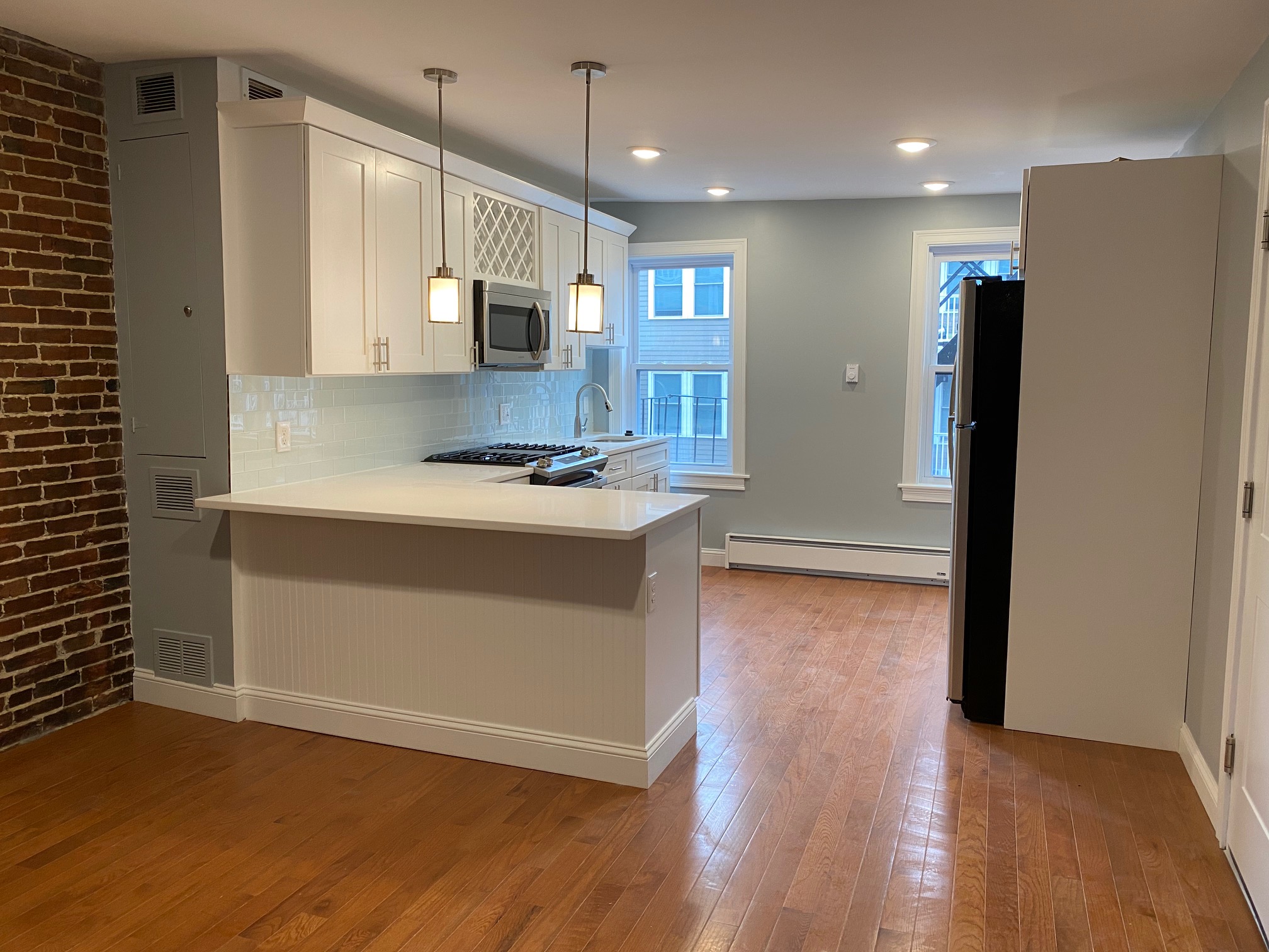 2 bed, 1 bath apartment for rent at 33 Chelsea St Unit 6, East Boston — photo 4 of 18