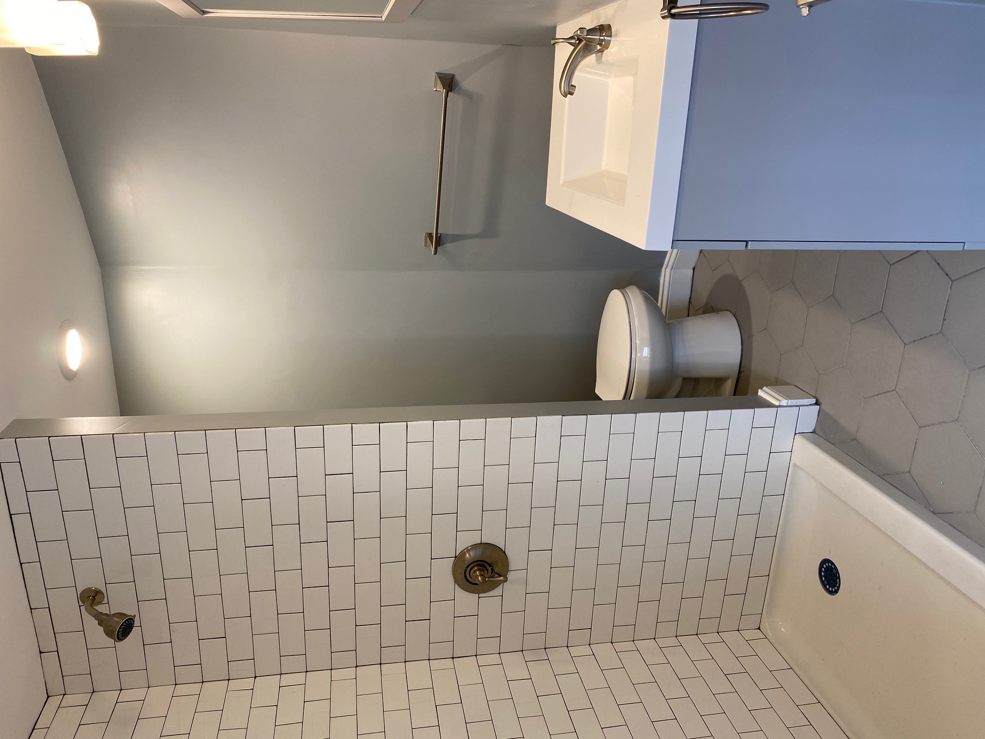 2 bed, 1 bath apartment for rent at 33 Chelsea St Unit 6, East Boston — photo 16 of 18