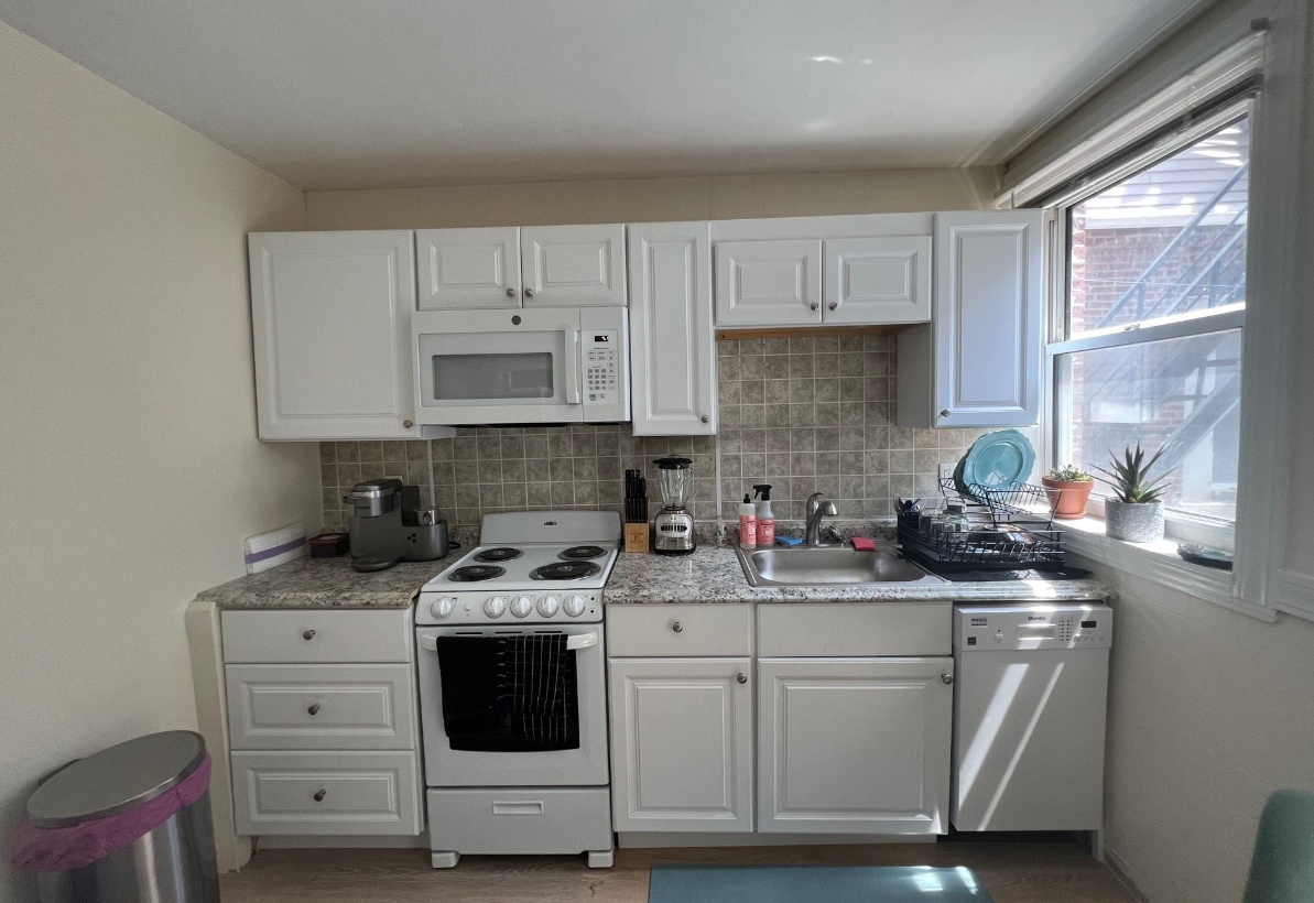 1 bed, 1 bath apartment for rent at 33 Chelsea Ter Unit 1R, East Boston — photo 2 of 9