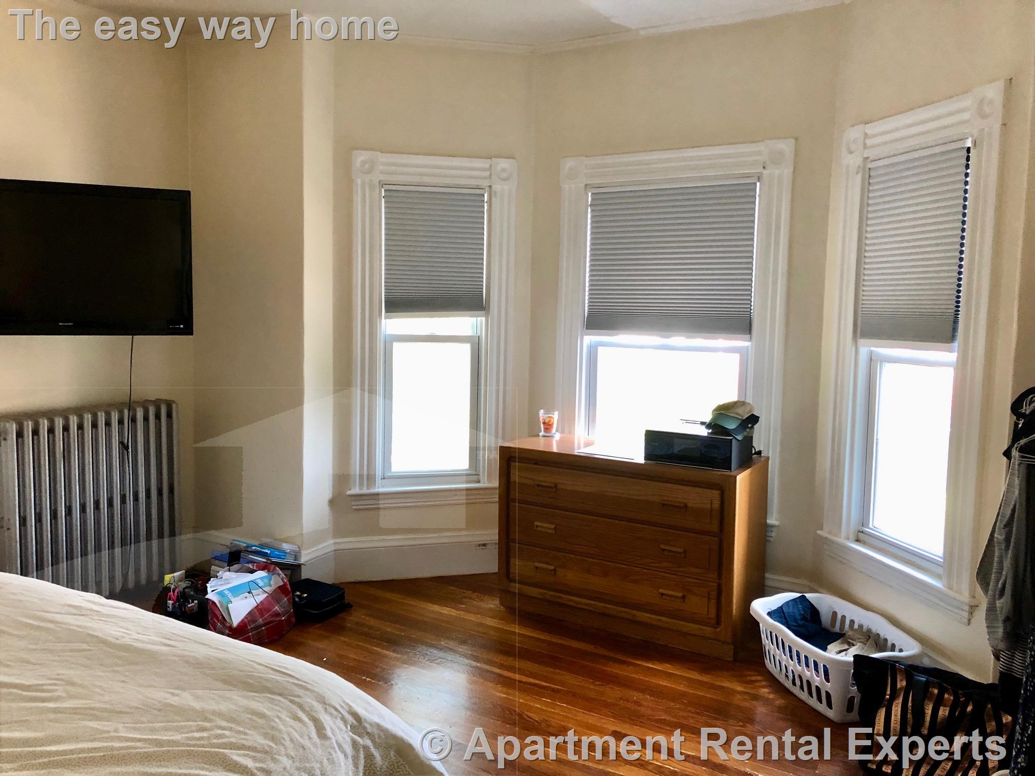 1 bed, 1 bath apartment for rent at 33 Chester St Unit 2F, Davis Square — photo 3 of 10