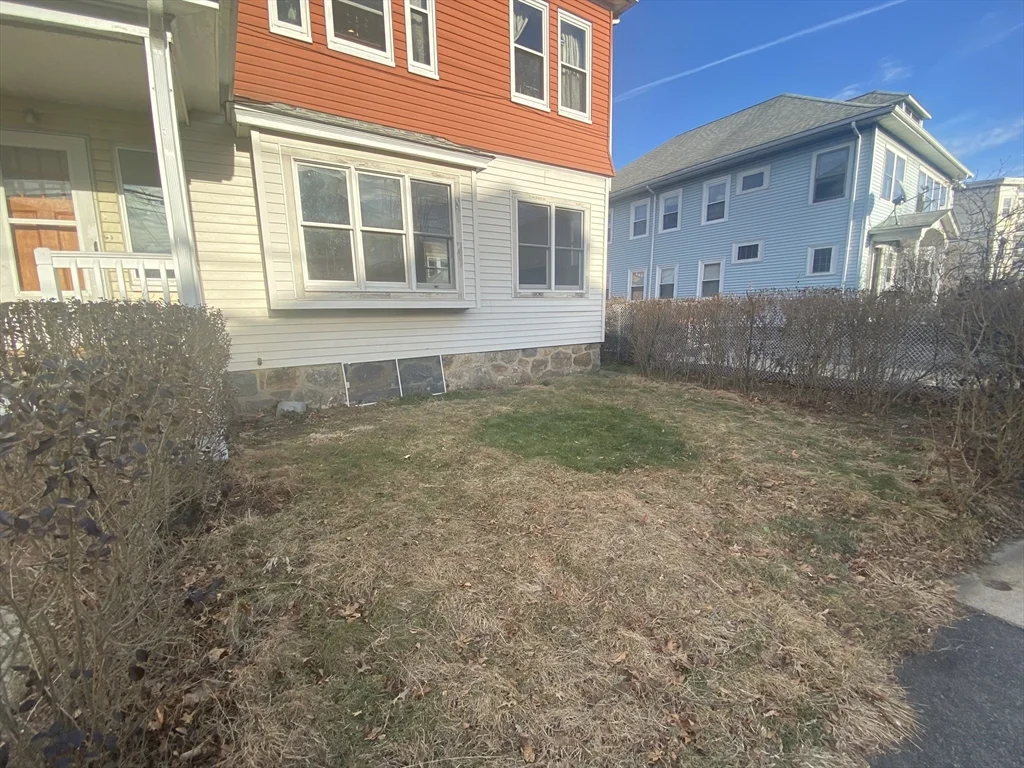 3 bed, 1 bath apartment for rent at 33 Claymoss Rd Unit 1, Brighton — photo 10 of 10