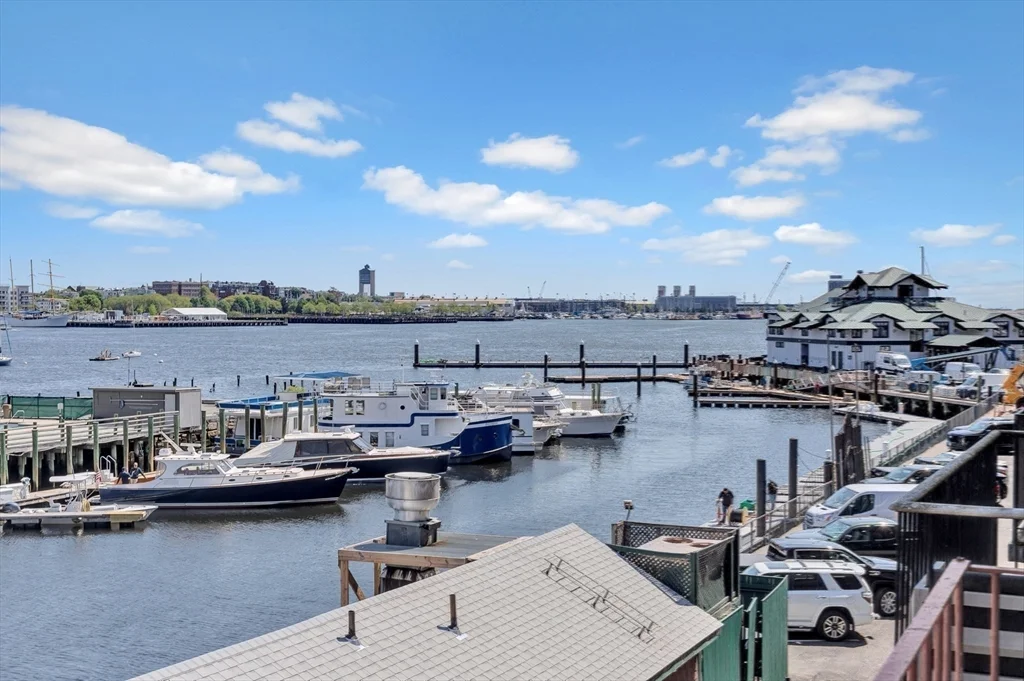 2 bed, 1 bath apartment for rent at 33 Commercial Wharf Unit 32, Boston Downtown — photo 25 of 26