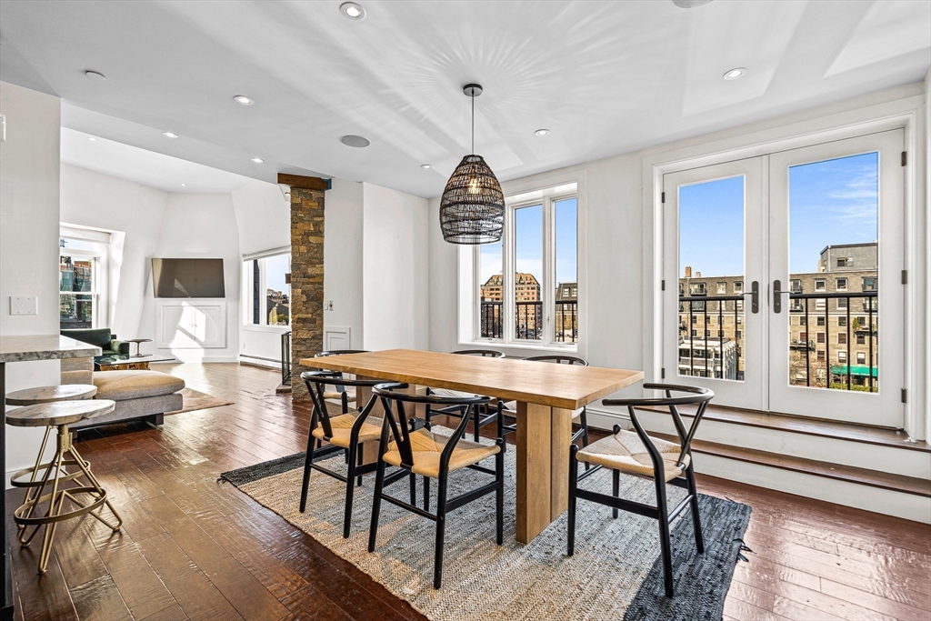 2 bed, 2 bath apartment for rent at 33 Commercial Wharf Unit 52, Waterfront — photo 10 of 30