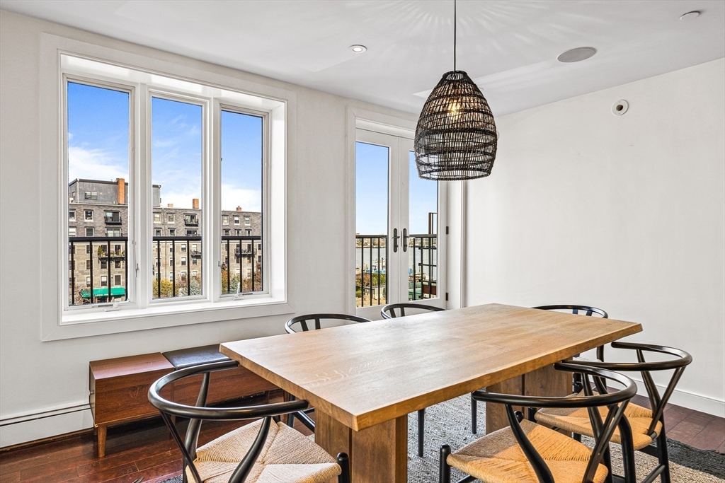 2 bed, 2 bath apartment for rent at 33 Commercial Wharf Unit 52, Waterfront — photo 7 of 30