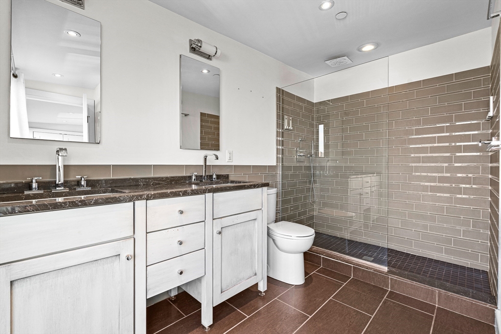 2 bed, 2 bath apartment for rent at 33 Commercial Wharf Unit 52, Waterfront — photo 20 of 30