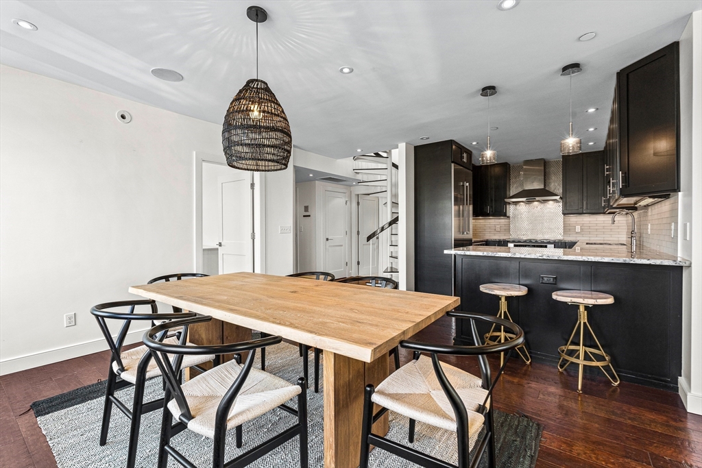 2 bed, 2 bath apartment for rent at 33 Commercial Wharf Unit 52, Waterfront — photo 8 of 30