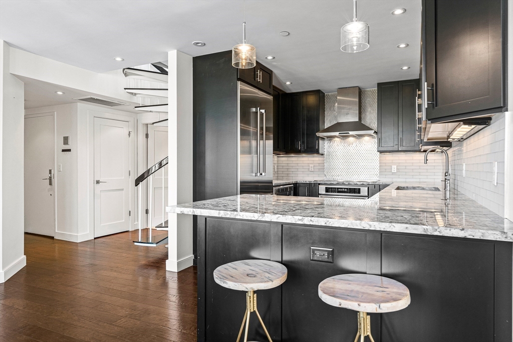 2 bed, 2 bath apartment for rent at 33 Commercial Wharf Unit 52, Waterfront — photo 15 of 30