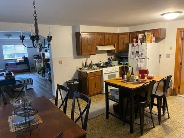 2 bed, 1 bath apartment for rent at 33 Curtis Ave Unit 1, Teele Square — photo 9 of 16
