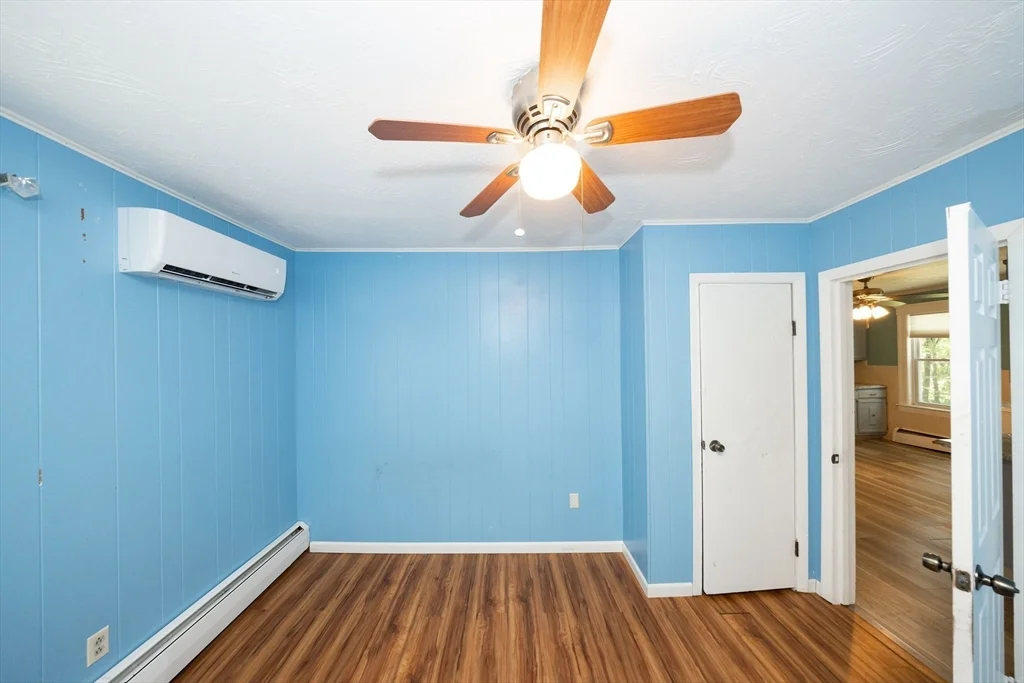 3 bed, 1 bath apartment for rent at 33 Dane Ave Unit 1, Worcester — photo 12 of 21
