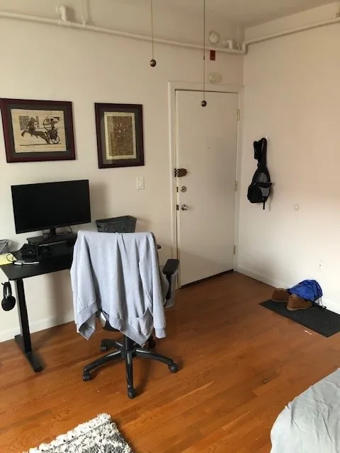 Studio bed, 1 bath apartment for rent at 33 Edgerly Rd Unit 21, Fenway — photo 2 of 5