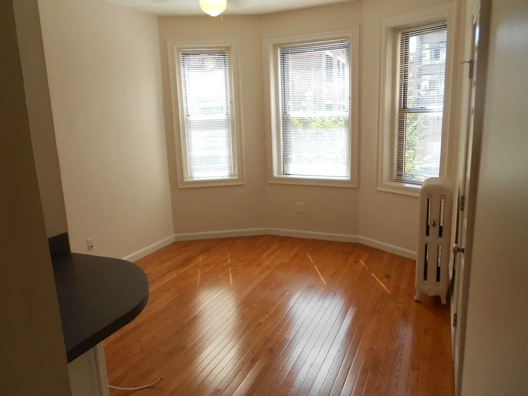 1 bed, 1 bath apartment for rent at 33 Edgerly Rd Unit 7, Fenway