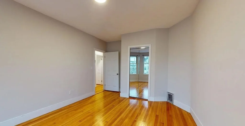3 bed, 1 bath apartment for rent at 33 Edison Grn Unit 2, Dorchester — photo 15 of 22