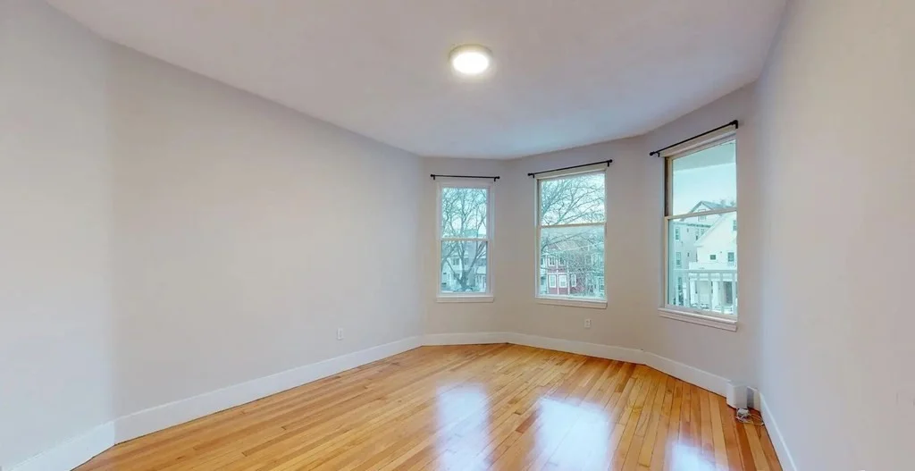 3 bed, 1 bath apartment for rent at 33 Edison Grn Unit 2, Dorchester — photo 6 of 22