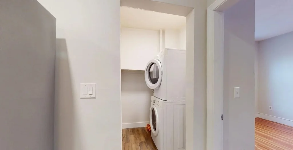 3 bed, 1 bath apartment for rent at 33 Edison Grn Unit 2, Dorchester — photo 19 of 22