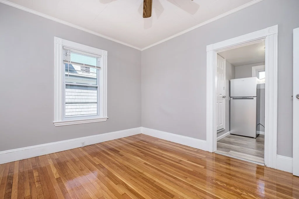 1 bed, 1 bath apartment for rent at 33 Ellsworth St Unit 2, Everett — photo 1 of 10