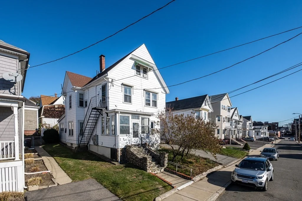 1 bed, 1 bath apartment for rent at 33 Ellsworth St Unit 2, Everett — photo 8 of 10