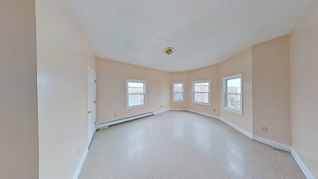 4 bed, 1 bath apartment for rent at 33 Elmore St Unit 3, Roxbury — photo 7 of 15