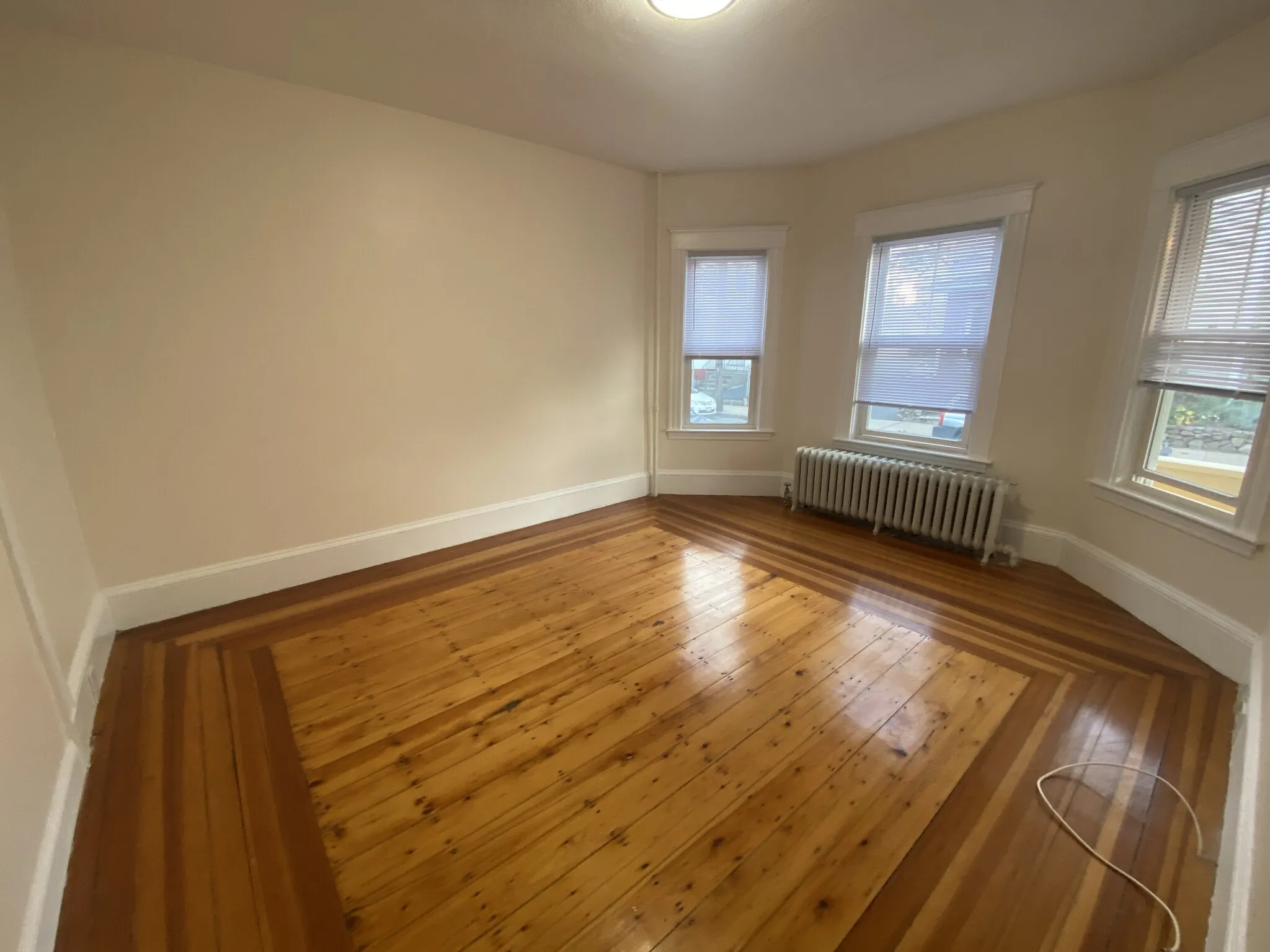 2.5 bed, 1 bath apartment for rent at 33 Everett Ave Unit 1, East Somerville — photo 10 of 23
