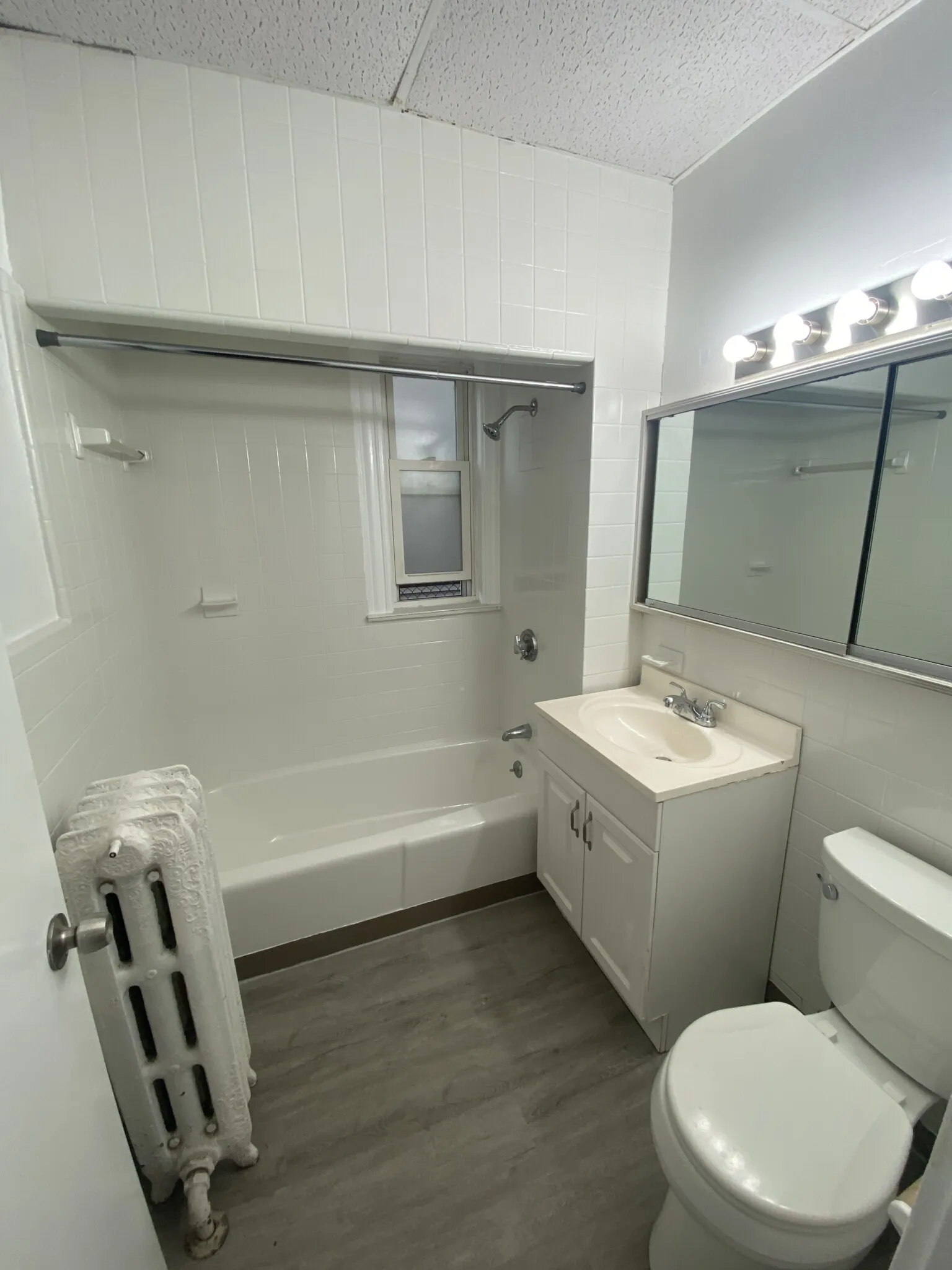 2.5 bed, 1 bath apartment for rent at 33 Everett Ave Unit 1, East Somerville — photo 13 of 23
