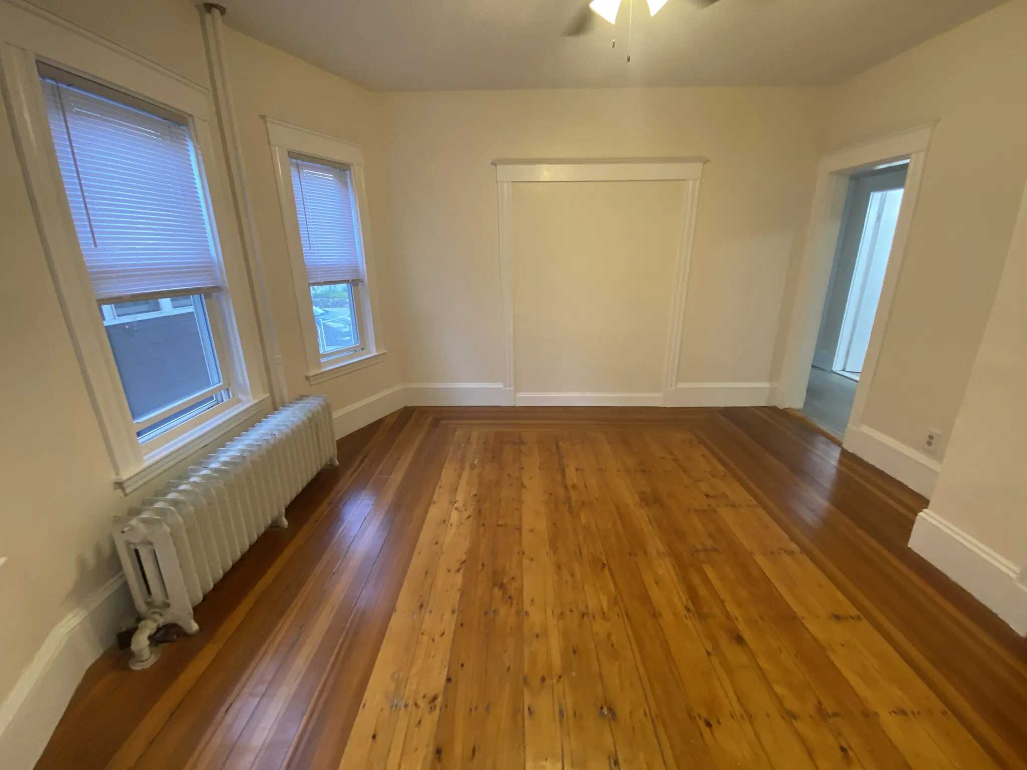 2.5 bed, 1 bath apartment for rent at 33 Everett Ave Unit 1, East Somerville — photo 5 of 23
