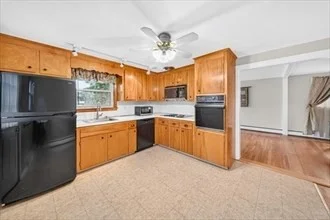 3 bed, 1 bath apartment for rent at 33 Fairchild Ave, Saugus — photo 8 of 31