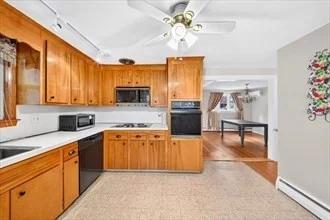 3 bed, 1 bath apartment for rent at 33 Fairchild Ave, Saugus — photo 9 of 31