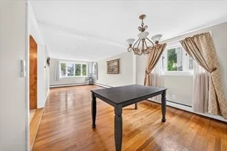 3 bed, 1 bath apartment for rent at 33 Fairchild Ave, Saugus — photo 5 of 31