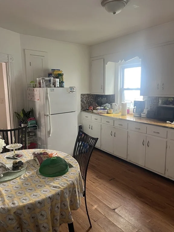 2 bed, 1 bath apartment for rent at 33 Fairmont St Unit 2, Malden — photo 2 of 7