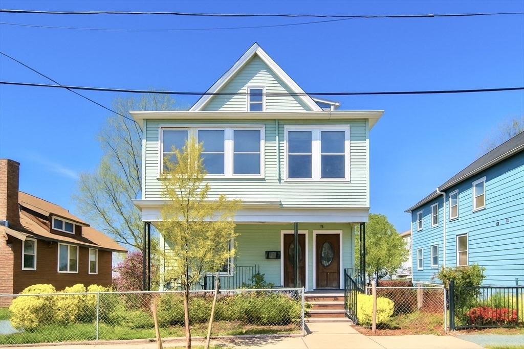 4 bed, 2 bath apartment for rent at 33 Farragut Aveune Unit 33 B, West Somerville — photo 1 of 18