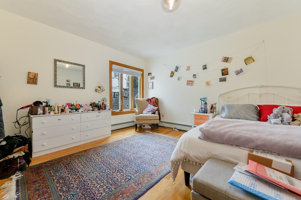 4 bed, 2 bath apartment for rent at 33 Farragut Aveune Unit 33 B, West Somerville — photo 12 of 18
