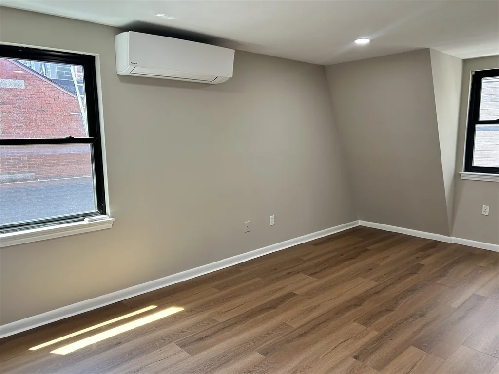 1 bed, 1 bath apartment for rent at 33 Federal St Unit 3, Glenwood — photo 7 of 16