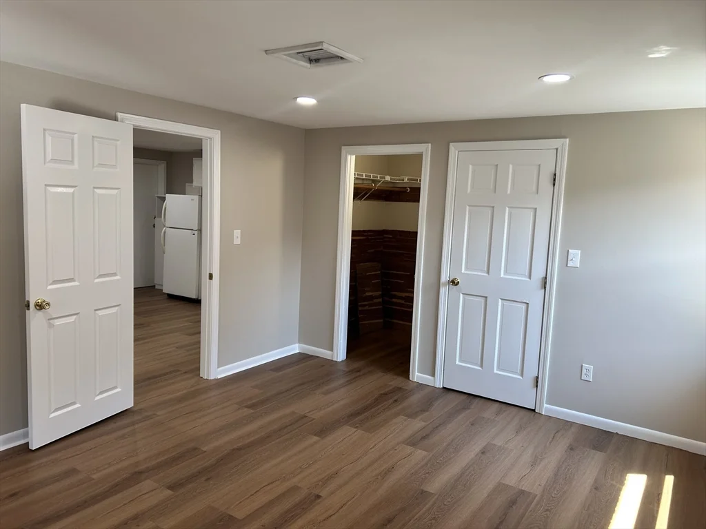 1 bed, 1 bath apartment for rent at 33 Federal St Unit 3, Glenwood — photo 10 of 16