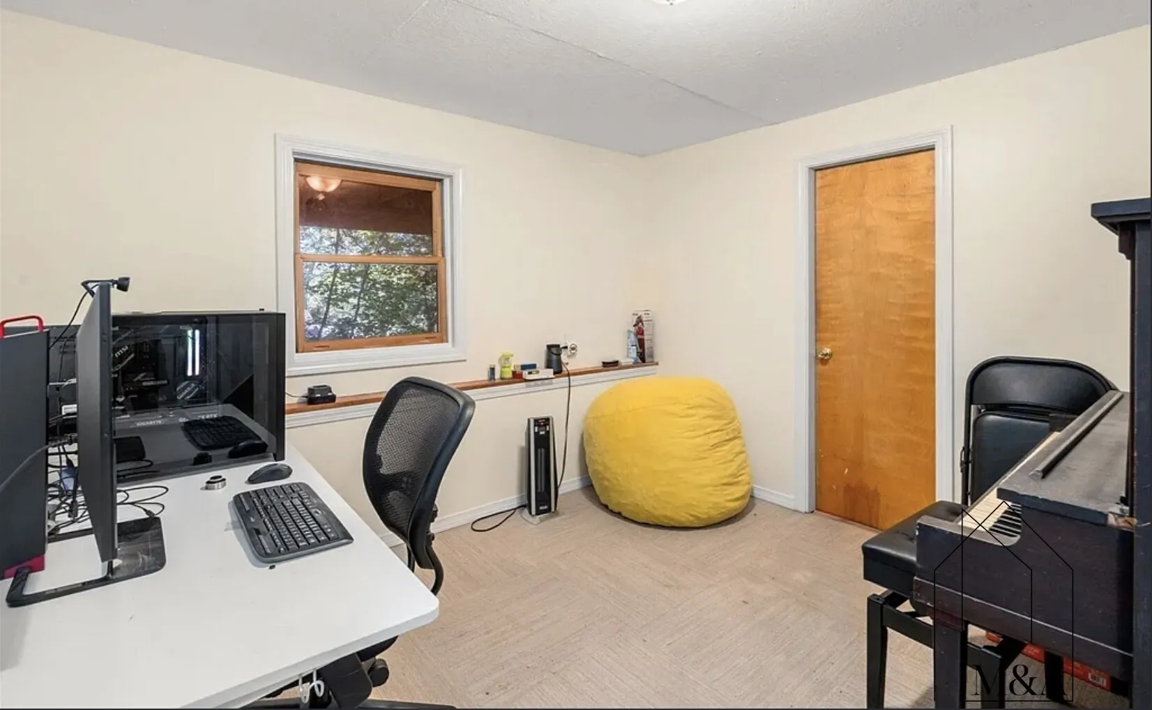 4 bed, 2.5 bath apartment for rent at 33 Furbush Rd Unit SF, West Roxbury — photo 17 of 22