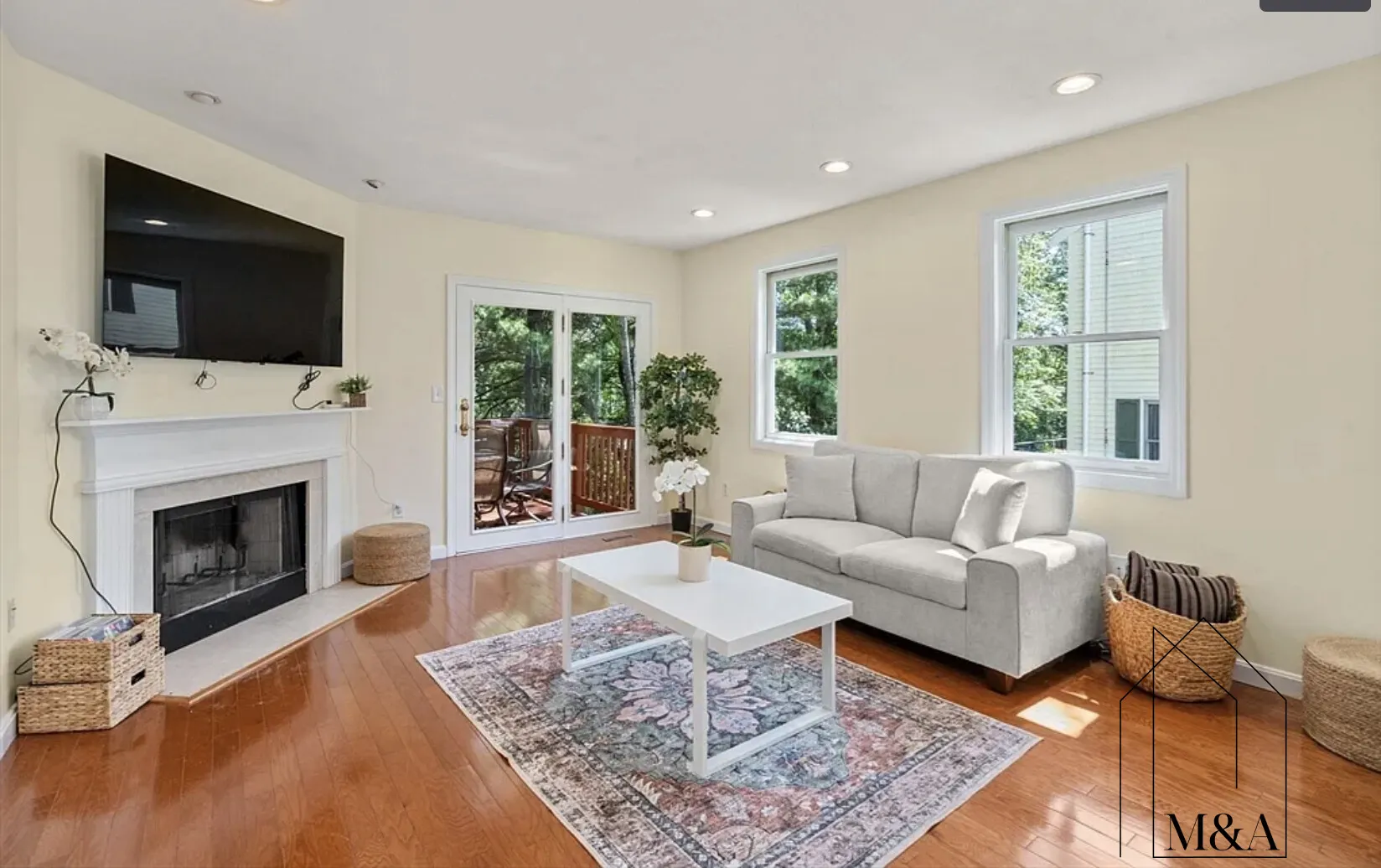 4 bed, 2.5 bath apartment for rent at 33 Furbush Rd Unit SF, West Roxbury — photo 1 of 22