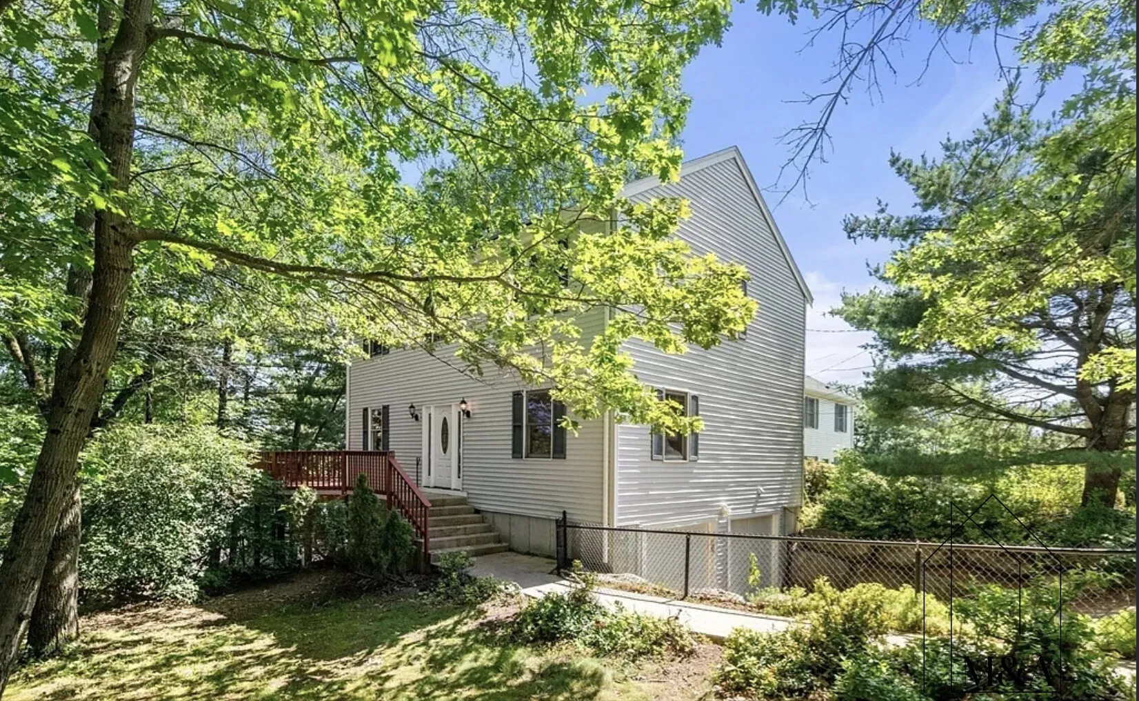 4 bed, 2.5 bath apartment for rent at 33 Furbush Rd Unit SF, West Roxbury — photo 20 of 22