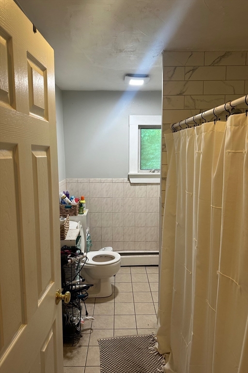 4 bed, 2 bath apartment for rent at 33 Garfield Ave Unit 33, Woburn — photo 21 of 24